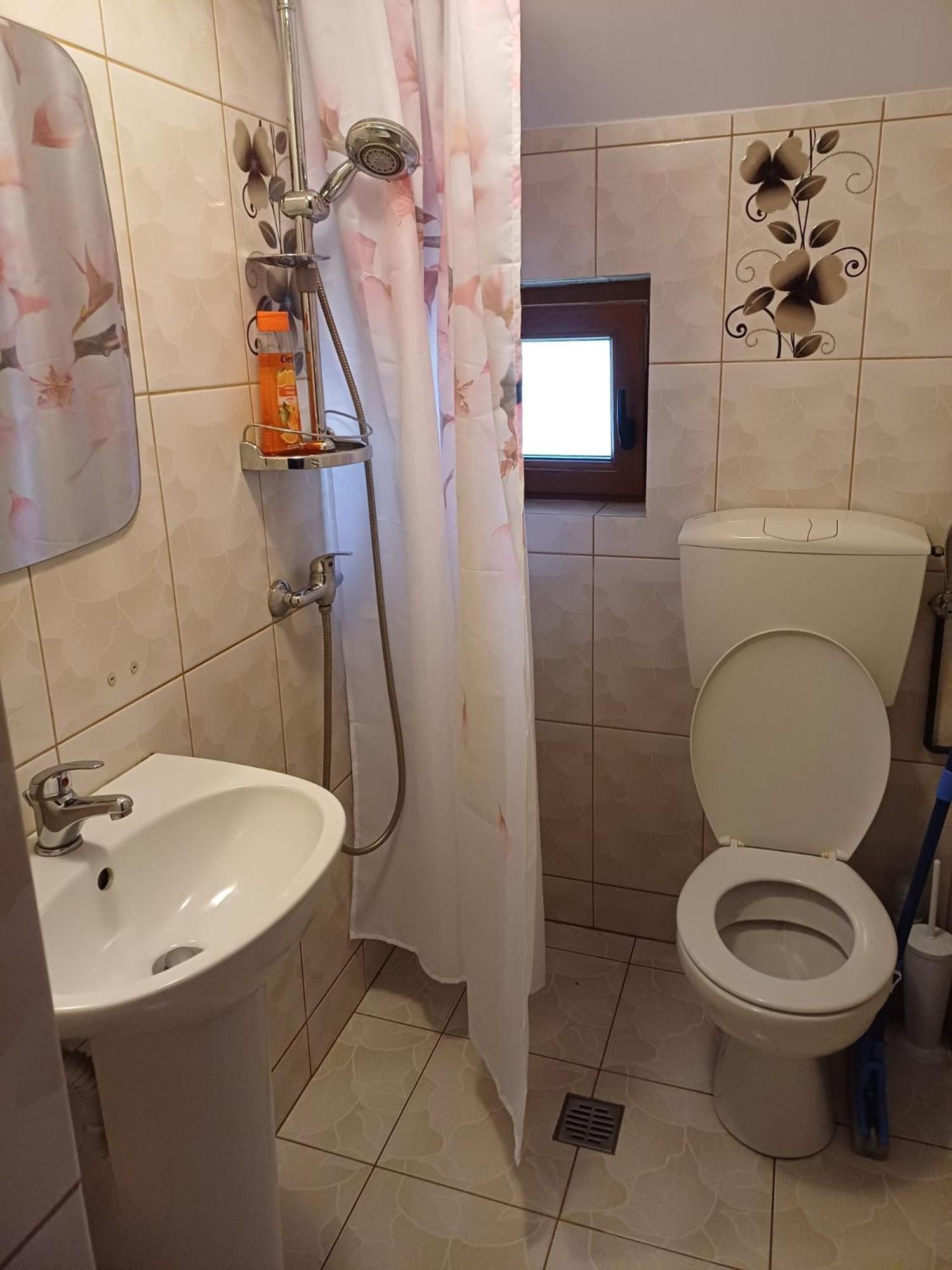 ホテル Casa Gherman トゥルダ エクステリア 写真