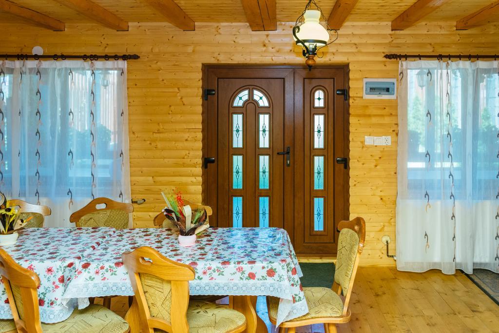 ホテル Casa Gherman トゥルダ エクステリア 写真