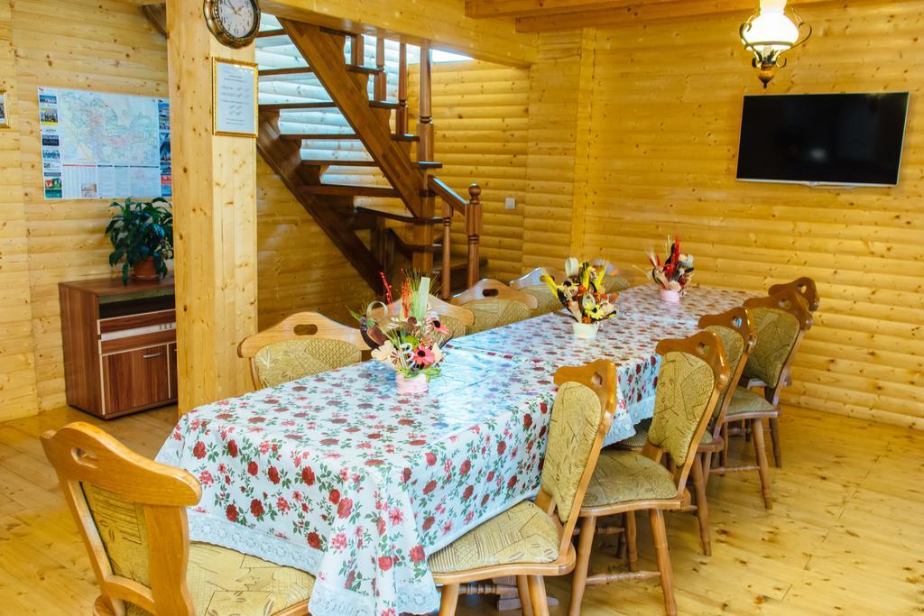 ホテル Casa Gherman トゥルダ エクステリア 写真